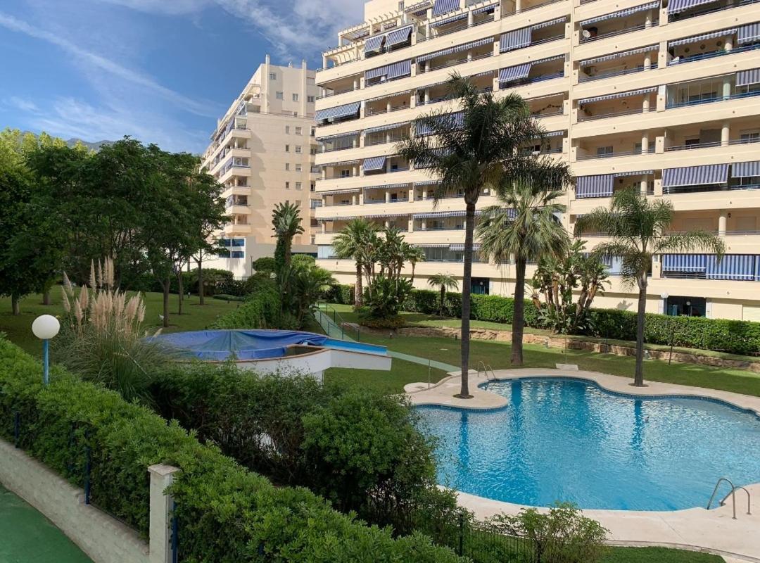 Apartamento Las Terrazas มาร์เบยา ภายนอก รูปภาพ